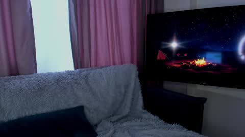 Alyssa  I will be online December 2 at 2000 UTC  online show from 02/28/25, 09:04