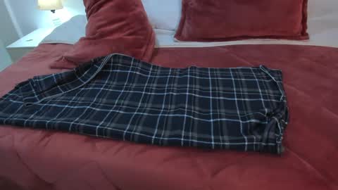 Snapshot of alyssia_wolds_1 chatting on 02/07/25, 03:19 alyssia wolds online show from 02/07/25, 03:19