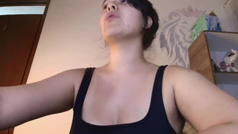 alyssia wolds online show from 04/07/26, 02:34