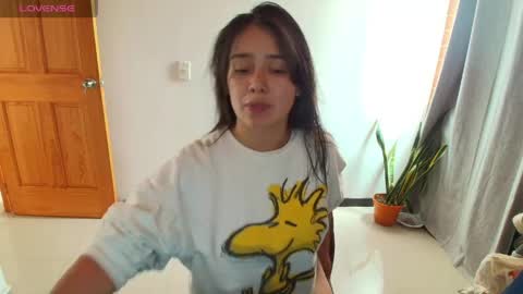 alyssia wolds online show from 04/14/26, 04:35