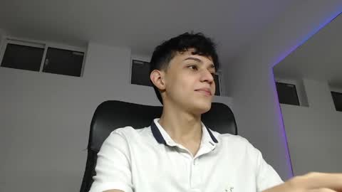 Snapshot of alyxen chatting on 04/20/26, 07:37 alyxen online show from 04/20/26, 07:37