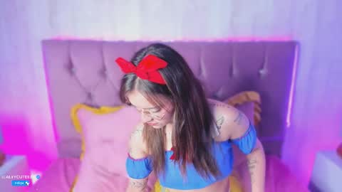 Alyy online show from 02/25/26, 08:07