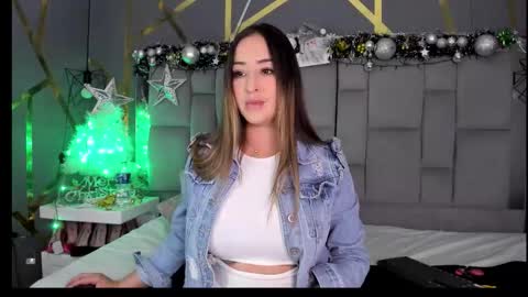 Snapshot of alyzeegorgeous chatting on 12/20/25, 11:12 Alyze make feel hot as hell online show from 12/20/25, 11:12