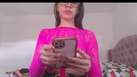 Snapshot of amadamar chatting on 10/05/25, 06:06 valentia online show from 10/05/25, 06:06