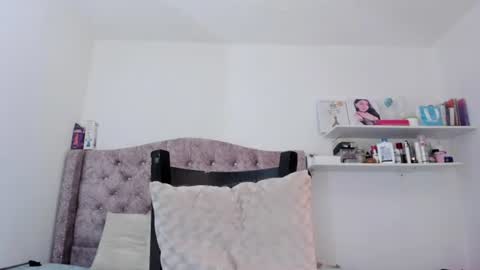 Snapshot of amadamar chatting on 07/03/26, 09:21 valentia online show from 07/03/26, 09:21