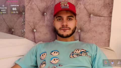 Snapshot of amadeo_wild chatting on 11/30/25, 03:49 Amadeo Wild online show from 11/30/25, 03:49