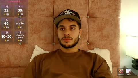 Snapshot of amadeo_wild chatting on 03/25/26, 03:40 Amadeo Wild online show from 03/25/26, 03:40