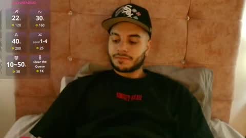 Snapshot of amadeo_wild chatting on 03/27/26, 02:17 Amadeo Wild online show from 03/27/26, 02:17