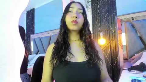 Snapshot of amaia_a chatting on 06/22/26, 07:33 amaia_a online show from 06/22/26, 07:33