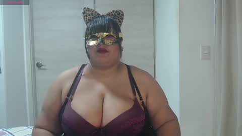 Snapshot of amaia_char chatting on 04/15/26, 12:01 amaia_char online show from 04/15/26, 12:01