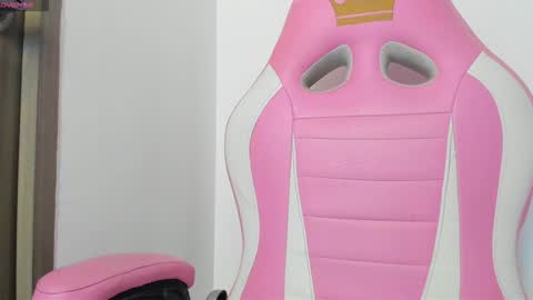 Snapshot of amaia_mendoza chatting on 01/18/25, 07:37 Amaia Mendoza online show from 01/18/25, 07:37