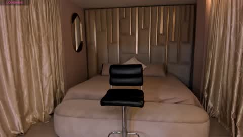 Snapshot of amaiahaywood chatting on 10/17/25, 10:40 Amaia Haywood online show from 10/17/25, 10:40