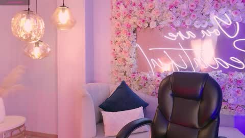 Snapshot of amaiahaywood chatting on 12/05/25, 05:27 Amaia Haywood online show from 12/05/25, 05:27