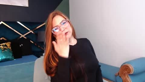 Amaia  online show from 11/07/25, 11:43