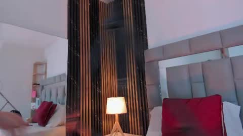 Amaia  online show from 06/20/26, 06:54