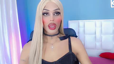 amal_baddel_ online show from 12/14/24, 07:51