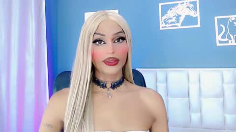 amal_baddel_ online show from 12/22/24, 05:23