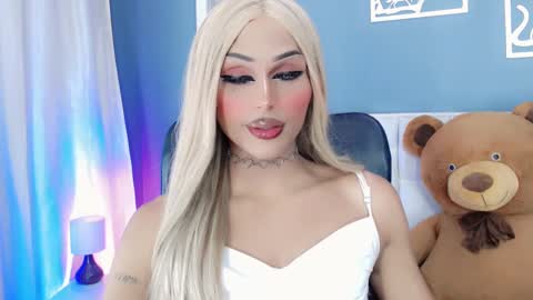 amal_baddel_ online show from 02/06/25, 09:00