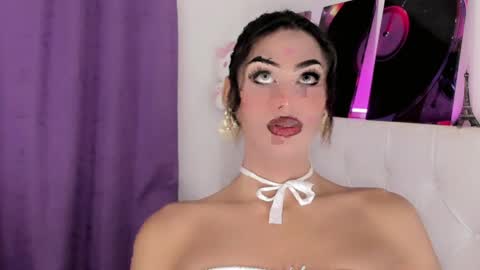 Snapshot of amal_baddel_ chatting on 04/07/26, 04:02 amal_baddel_ online show from 04/07/26, 04:02