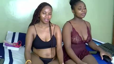 Snapshot of amala01 chatting on 03/17/26, 01:54 amala01 online show from 03/17/26, 01:54