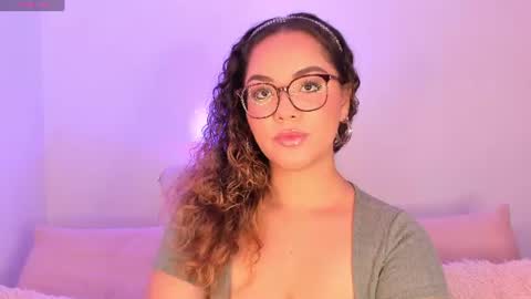 Snapshot of amalia_bennet chatting on 06/19/26, 03:49 amalia bennet online show from 06/19/26, 03:49