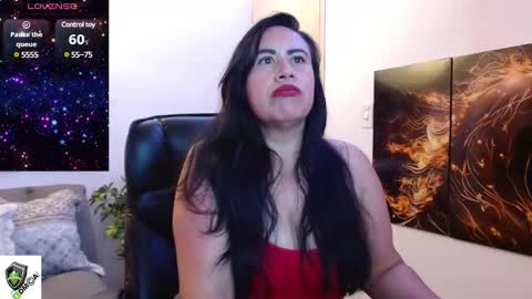 Snapshot of amalia_brunette chatting on 03/12/25, 10:50 AMALIA online show from 03/12/25, 10:50