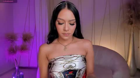 Amalia cruss online show from 09/19/25, 08:31
