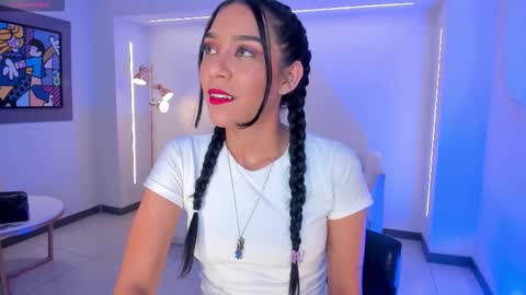 Amalia cruss online show from 09/28/25, 11:43