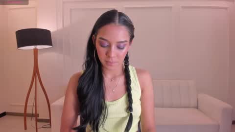Amalia cruss online show from 10/02/25, 08:05