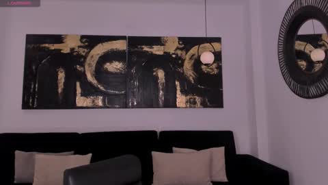 Snapshot of amalia_cruss chatting on 11/05/25, 09:04 Amalia cruss online show from 11/05/25, 09:04