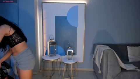 Snapshot of amalia_cruss chatting on 11/10/25, 08:08 Amalia cruss online show from 11/10/25, 08:08