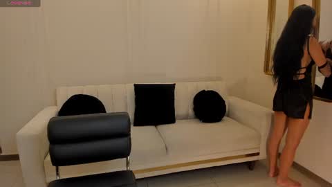 Amalia cruss online show from 07/10/26, 08:55
