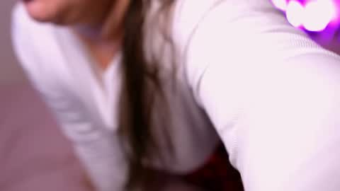 Snapshot of amalia_minkxx chatting on 12/01/25, 04:06 amalia_minkxx online show from 12/01/25, 04:06