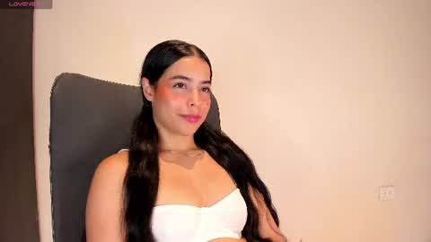 Snapshot of amaliaandrade chatting on 06/25/26, 05:12 Amalia real MIA online show from 06/25/26, 05:12