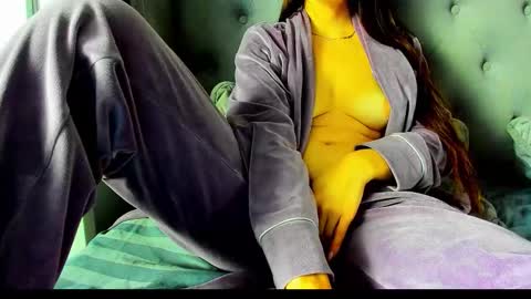 Snapshot of amaliajons chatting on 10/02/25, 07:26 amaliajons online show from 10/02/25, 07:26