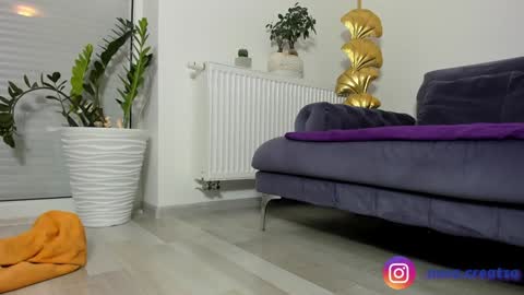 Amalia Nilsson  online show from 01/16/25, 05:44