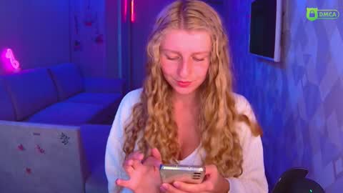 Amalia online show from 09/27/25, 02:44