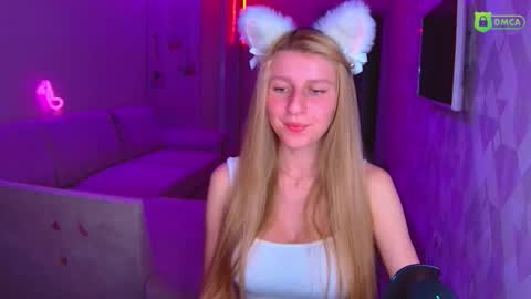 Snapshot of amaliaqueen999 chatting on 11/22/25, 02:49 Amalia online show from 11/22/25, 02:49