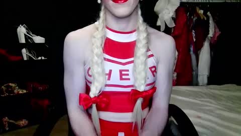 Amalie online show from 10/23/25, 07:56