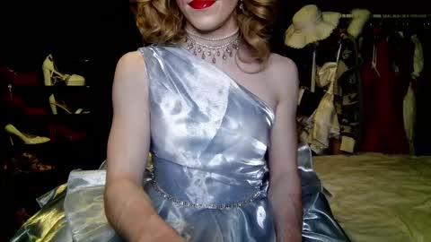 Amalie online show from 03/22/26, 03:26