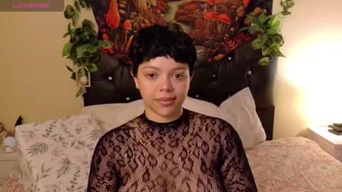         online show from 09/17/25, 11:45