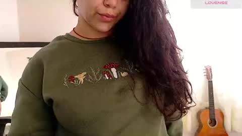 Snapshot of amand1_sweet chatting on 07/02/26, 03:51 online show from 07/02/26, 03:51