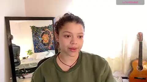 Snapshot of amand1_sweet chatting on 07/04/26, 01:50 online show from 07/04/26, 01:50