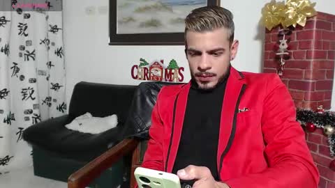 Snapshot of amand_sex chatting on 12/18/24, 05:04 amand_sex online show from 12/18/24, 05:04