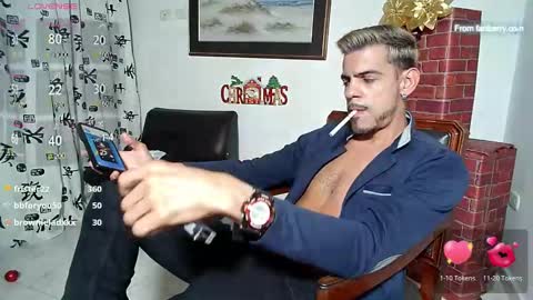 Snapshot of amand_sex chatting on 12/22/24, 08:38 amand_sex online show from 12/22/24, 08:38