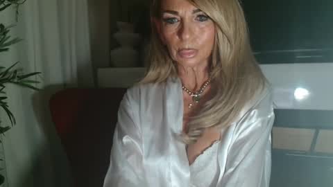 Angel or Demon online show from 06/11/26, 08:23