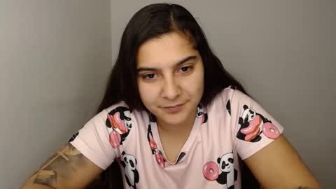 The queen of the biceps  online show from 01/15/25, 11:19