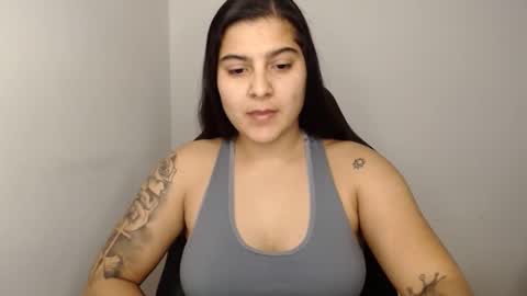 The queen of the biceps  online show from 01/16/25, 11:48
