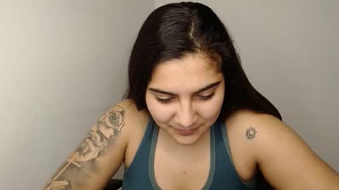 The queen of the biceps  online show from 02/03/25, 08:57