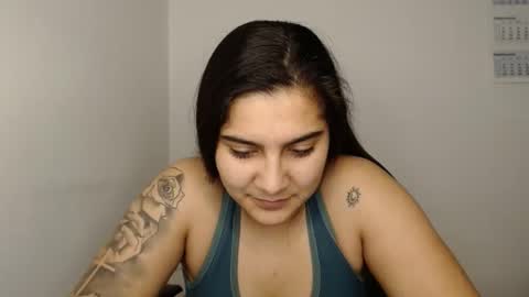 The queen of the biceps  online show from 02/03/25, 11:58